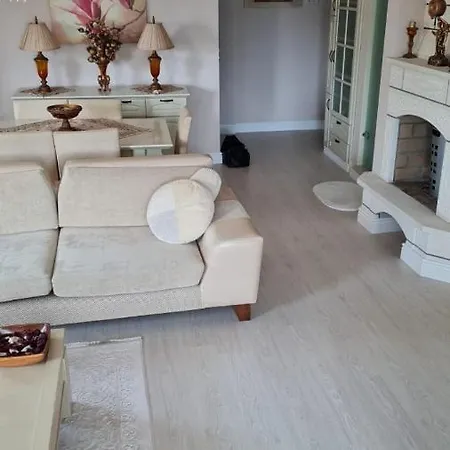 Oda ve Kahvaltı Camelia Alanya